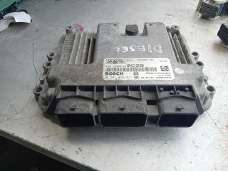 bontott FORD FIESTA VII Motorvezérlő