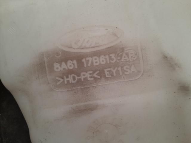 bontott FORD FIESTA VII Ablakmosó Tartály