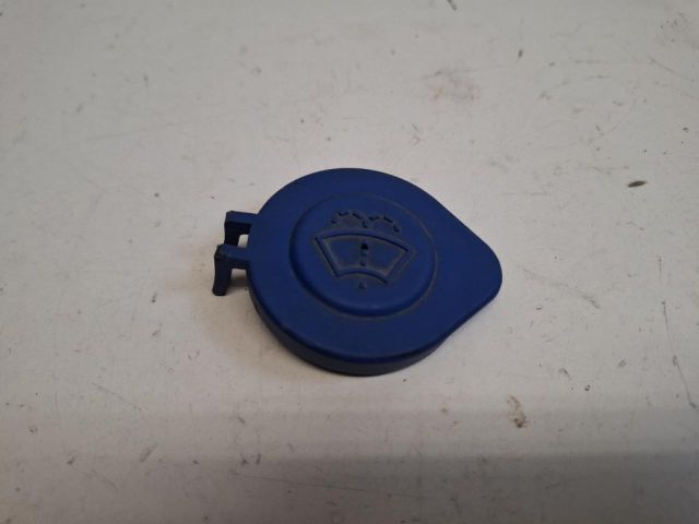 bontott FORD FIESTA VII Ablakmosótartály Betöltő