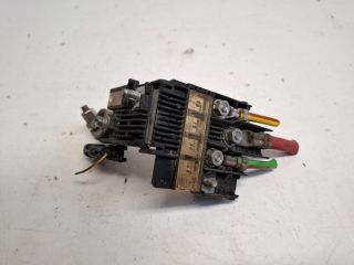 bontott FORD FIESTA VII Akkumulátor Vezérlő Panel