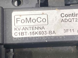 bontott FORD FIESTA VII Antenna Erősítő