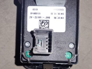 bontott FORD FIESTA VII Bal első Ablakemelő Kapcsoló