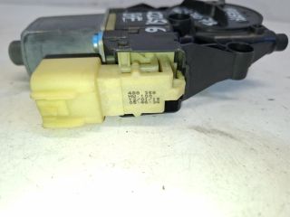 bontott FORD FIESTA VII Bal első Ablakemelő Motor