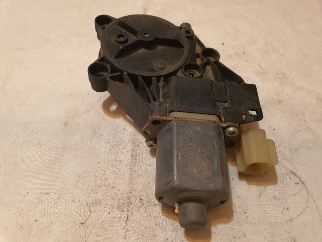 bontott FORD FIESTA VII Bal első Ablakemelő Motor