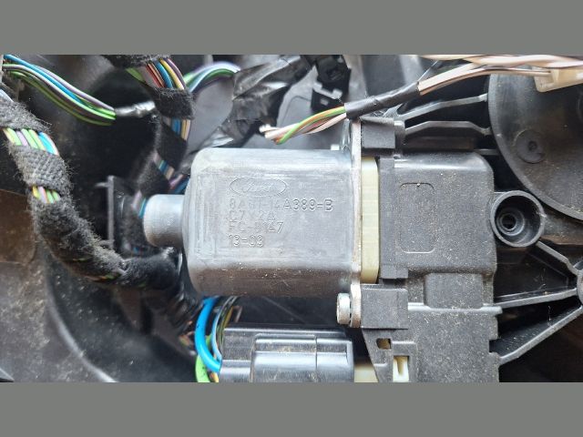 bontott FORD FIESTA VII Bal első Ablakemelő Szerkezet (Elektromos)