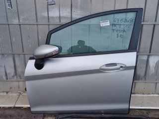 bontott FORD FIESTA VII Bal első Ajtó (Részeivel)