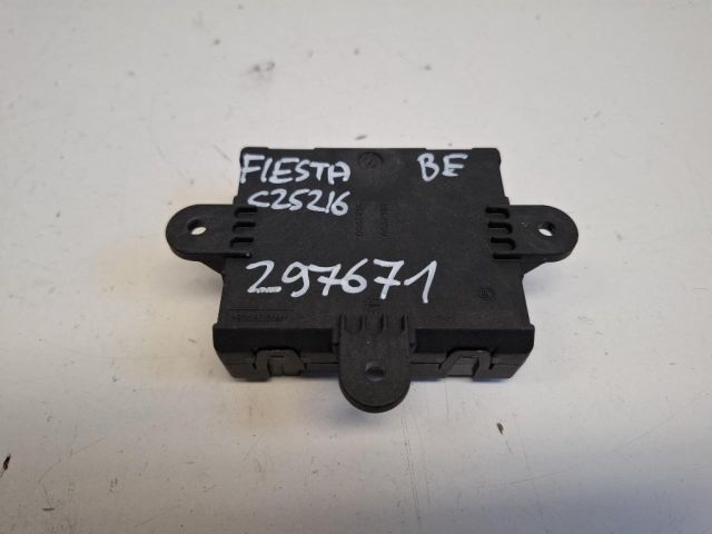 bontott FORD FIESTA VII Bal első Ajtó Vezérlőegység