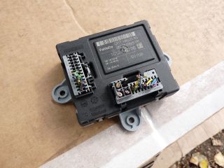 bontott FORD FIESTA VII Bal első Ajtó Vezérlőegység