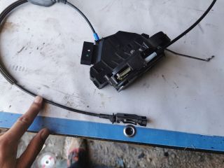 bontott FORD FIESTA VII Bal első Ajtózár