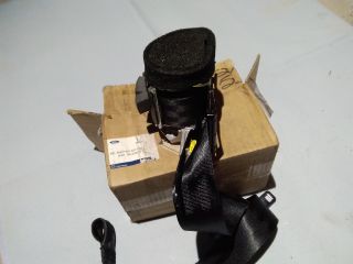 bontott FORD FIESTA VII Bal első Biztonsági Öv