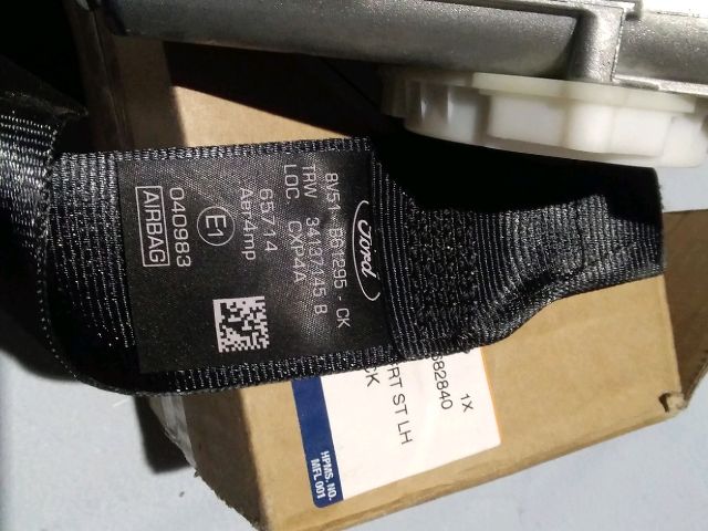 bontott FORD FIESTA VII Bal első Biztonsági Öv