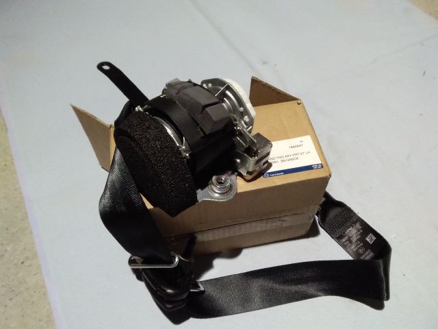 bontott FORD FIESTA VII Bal első Biztonsági Öv