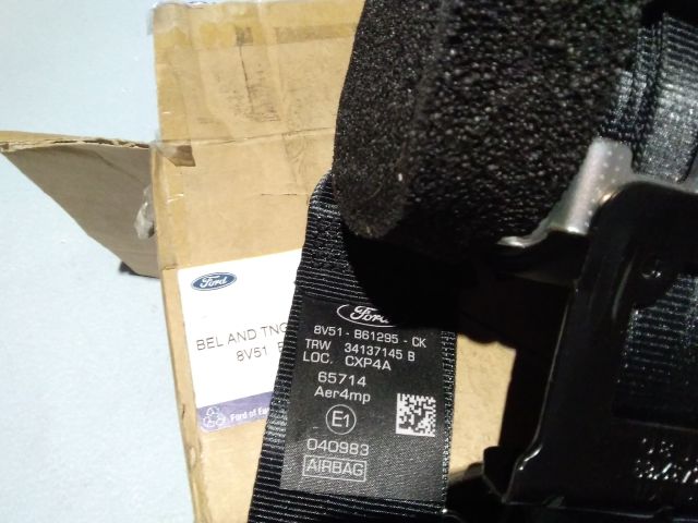 bontott FORD FIESTA VII Bal első Biztonsági Öv