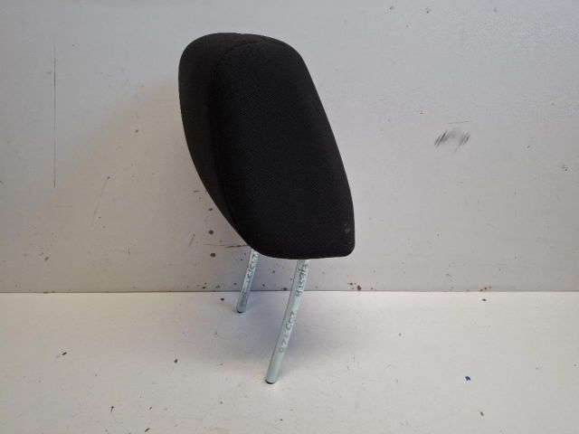 bontott FORD FIESTA VII Bal első Fejtámla