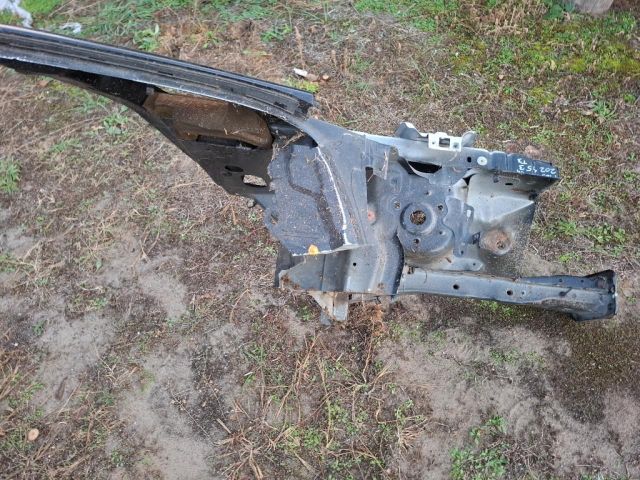 bontott FORD FIESTA VII Bal első Negyed Karosszéria Csomag