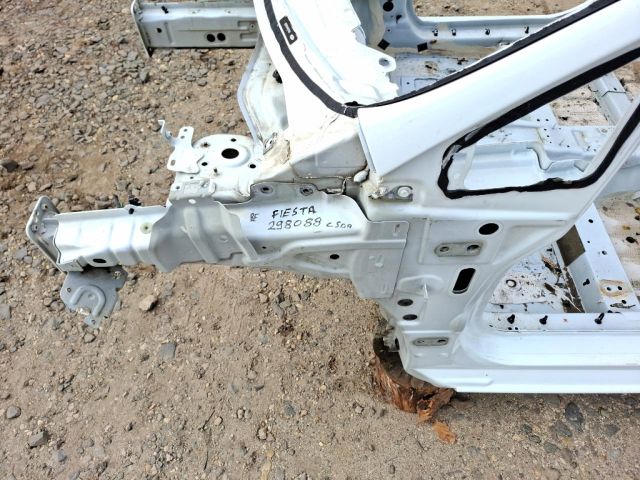 bontott FORD FIESTA VII Bal első Negyed Karosszéria Csomag