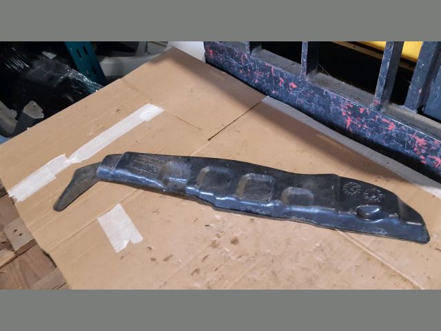 bontott FORD FIESTA VII Bal első Sárvédő Zajszigetelés