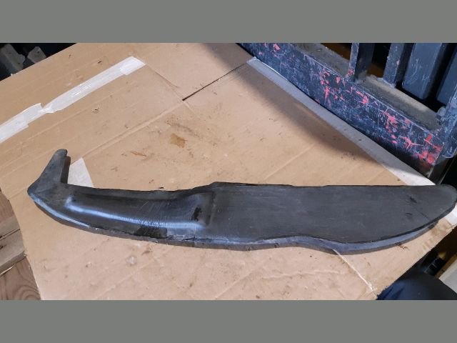 bontott FORD FIESTA VII Bal első Sárvédő Zajszigetelés