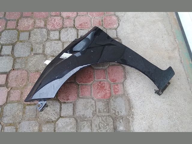 bontott FORD FIESTA VII Bal első Sárvédő