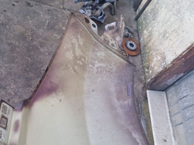 bontott FORD FIESTA VII Bal első Sárvédő