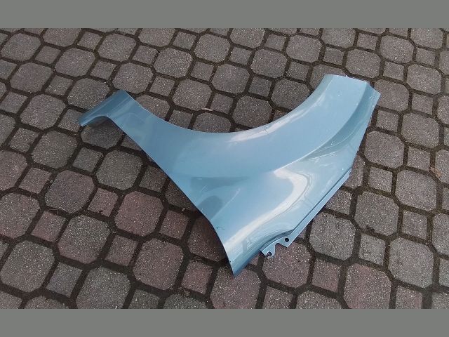 bontott FORD FIESTA VII Bal első Sárvédő