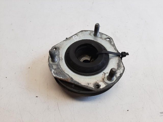 bontott FORD FIESTA VII Bal első Toronycsapágy