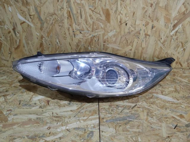 bontott FORD FIESTA VII Bal Fényszóró