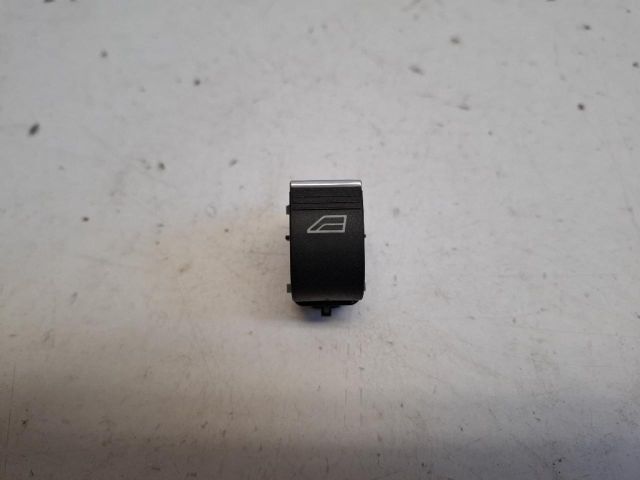 bontott FORD FIESTA VII Bal hátsó Ablakemelő Kapcsoló