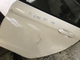 bontott FORD FIESTA VII Bal hátsó Ajtó (Részeivel)