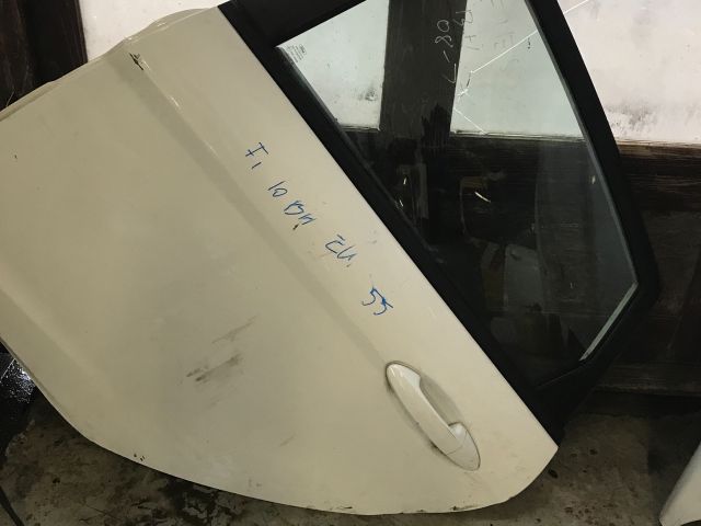 bontott FORD FIESTA VII Bal hátsó Ajtó (Részeivel)