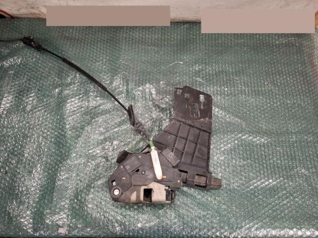 bontott FORD FIESTA VII Bal hátsó Ajtózár