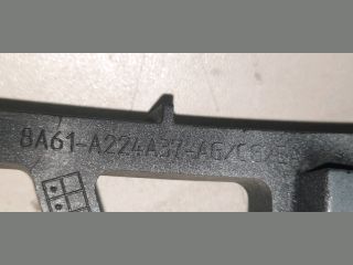 bontott FORD FIESTA VII Bal hátsó Külső Kilincsfészek