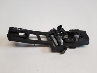 bontott FORD FIESTA VII Bal hátsó Külső Kilincsfészek