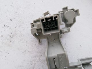 bontott FORD FIESTA VII Bal Hátsó Lámpa Foglalat