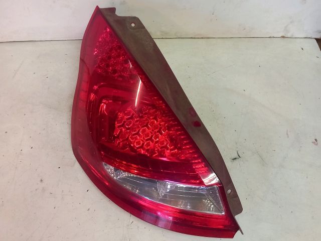 bontott FORD FIESTA VII Bal Hátsó Lámpa