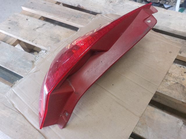 bontott FORD FIESTA VII Bal Hátsó Lámpa