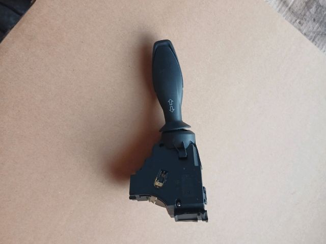 bontott FORD FIESTA VII Bal Kormánykapcsoló Irányjelző