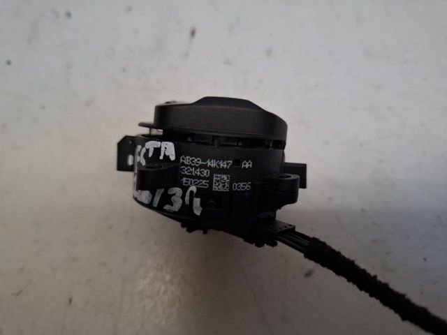 bontott FORD FIESTA VII Bal Multikormány Kapcsoló