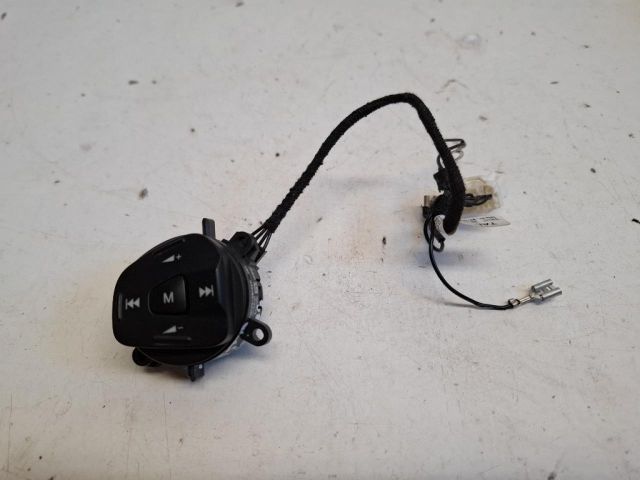 bontott FORD FIESTA VII Bal Multikormány Kapcsoló