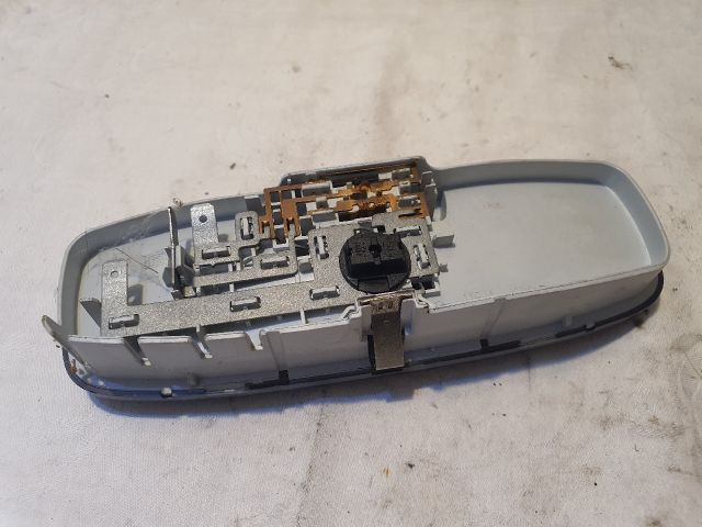 bontott FORD FIESTA VII Beltér Világítás Első