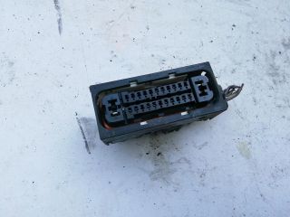 bontott FORD FIESTA VII Csatlakozó