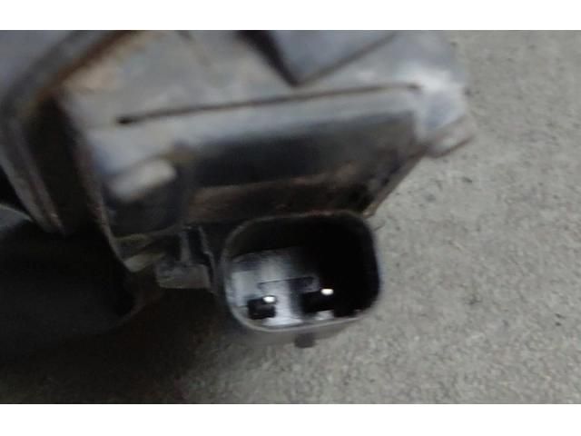 bontott FORD FIESTA VII Csomagtérajtó Kilincs