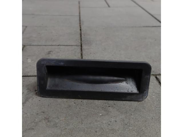 bontott FORD FIESTA VII Csomagtérajtó Kilincs