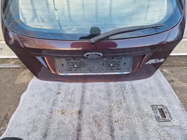 bontott FORD FIESTA VII Csomagtérajtó (Részeivel)