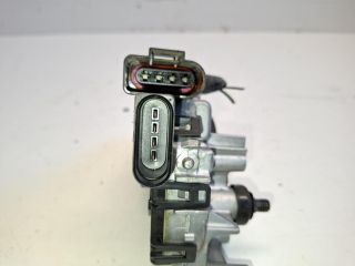 bontott FORD FIESTA VII Első Ablaktörlő Motor