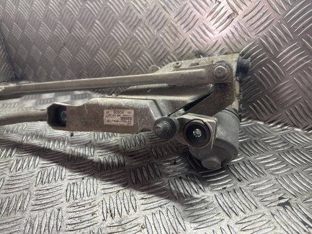 bontott FORD FIESTA VII Első Ablaktörlő Szerkezet Motorral