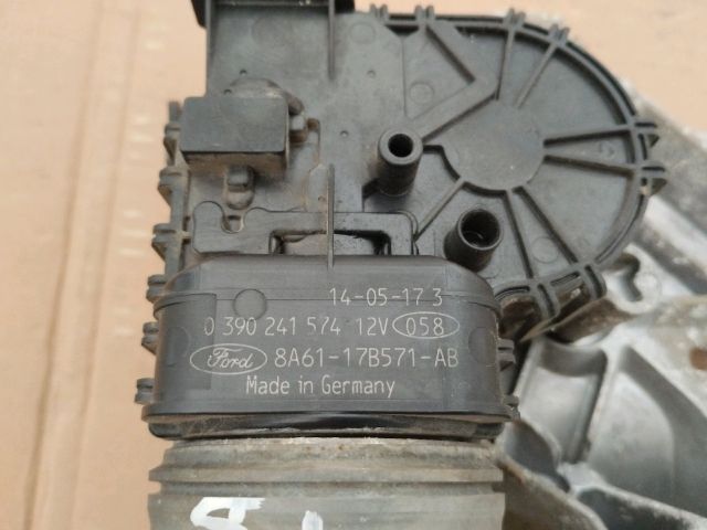 bontott FORD FIESTA VII Első Ablaktörlő Szerkezet Motorral