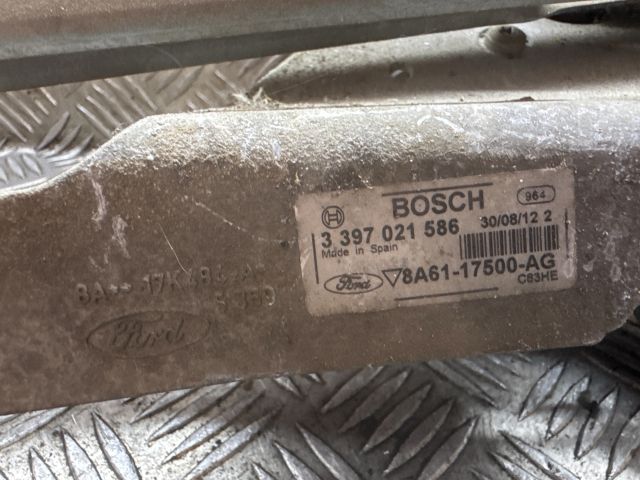 bontott FORD FIESTA VII Első Ablaktörlő Szerkezet Motorral