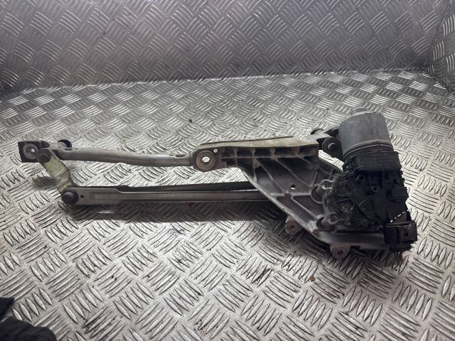 bontott FORD FIESTA VII Első Ablaktörlő Szerkezet Motorral