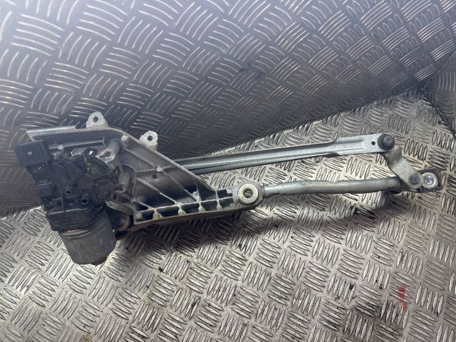 bontott FORD FIESTA VII Első Ablaktörlő Szerkezet Motorral